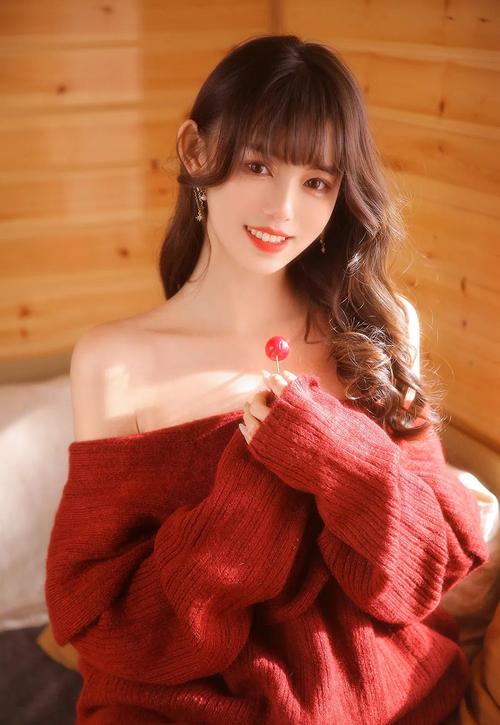 操哭美女校花的相关介绍