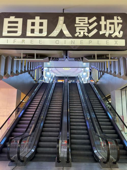 粉嫩 白浆 操的相关介绍