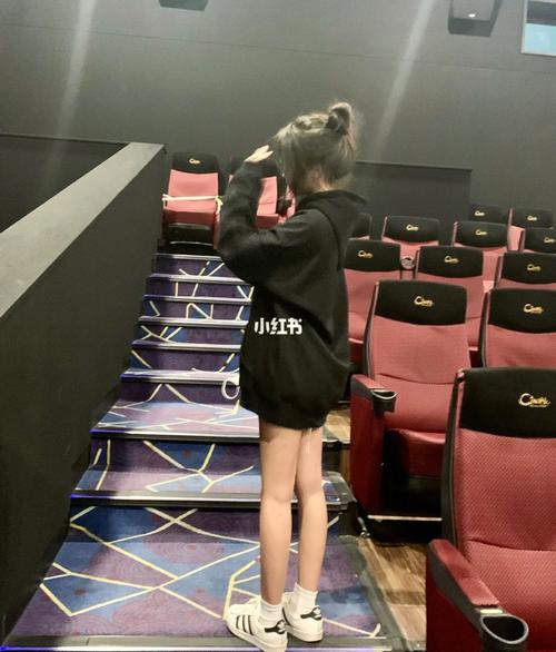 超碰熟女人妻的相关介绍