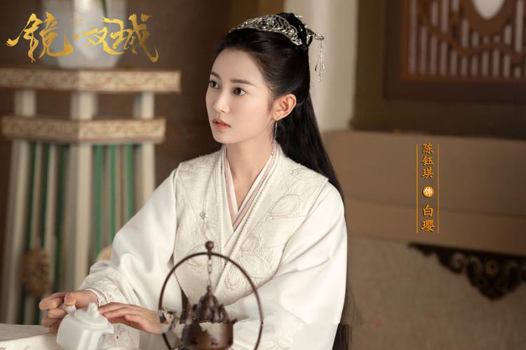 美女操哭的相关介绍