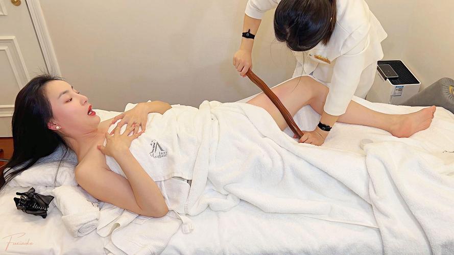 女生下体痒黄色分泌物的相关介绍
