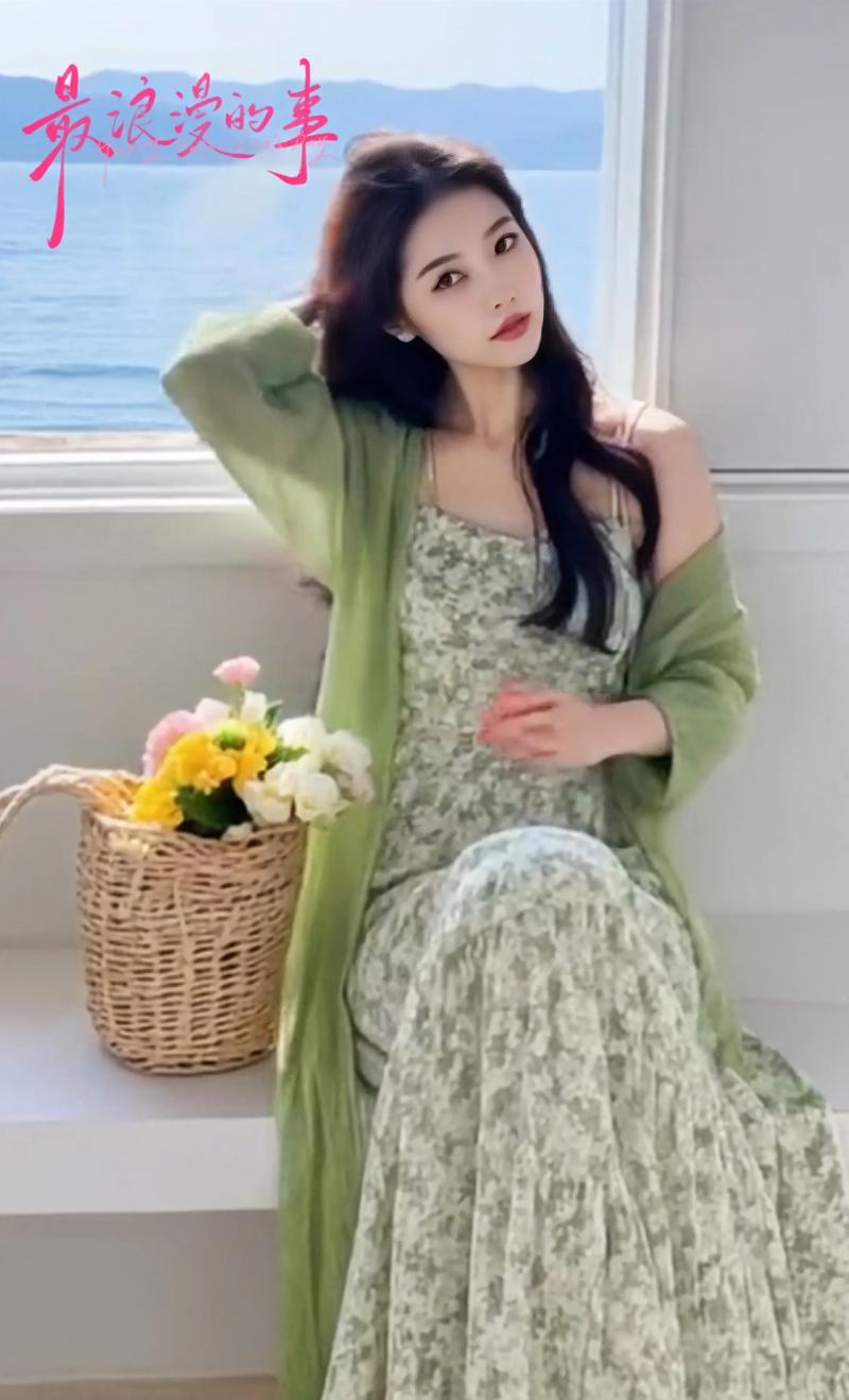 狂插美女的相关介绍