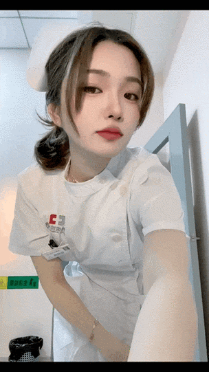 操她老师骚的相关介绍