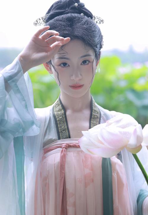 少妇熟女三区的相关介绍