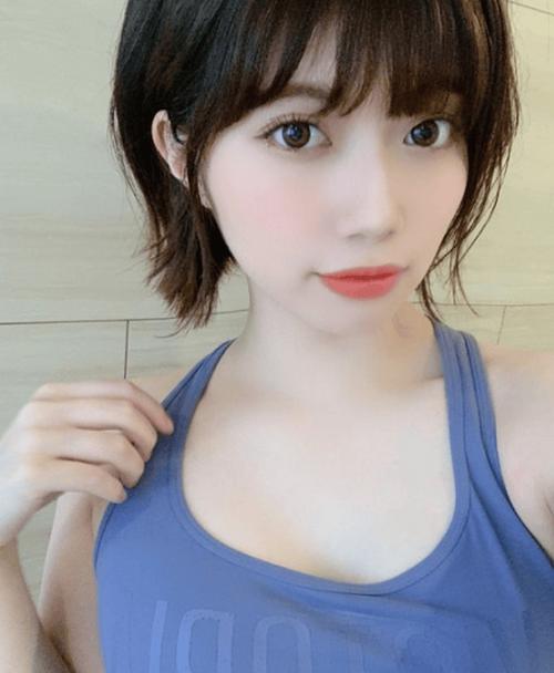 国产av闺蜜丝袜美腿丝袜的相关介绍