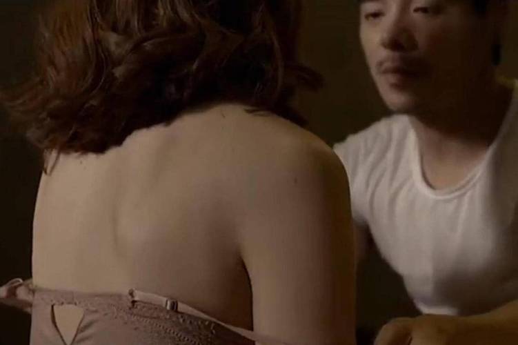 欧美人妻在线免费的相关介绍