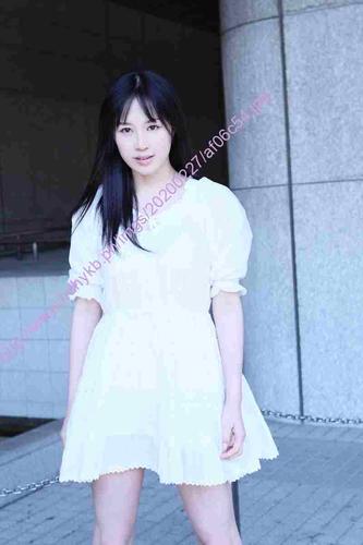 操哭妹子的相关介绍