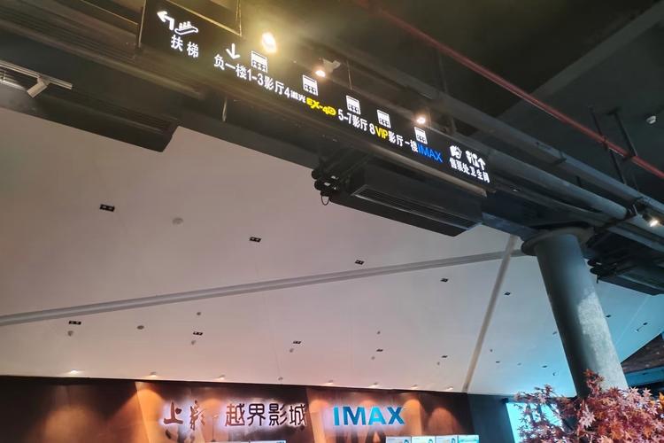 女老师啪啪的相关介绍