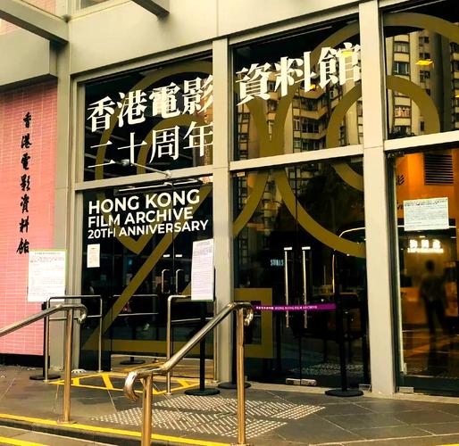 欧美大尺度熟妇裸体的相关介绍