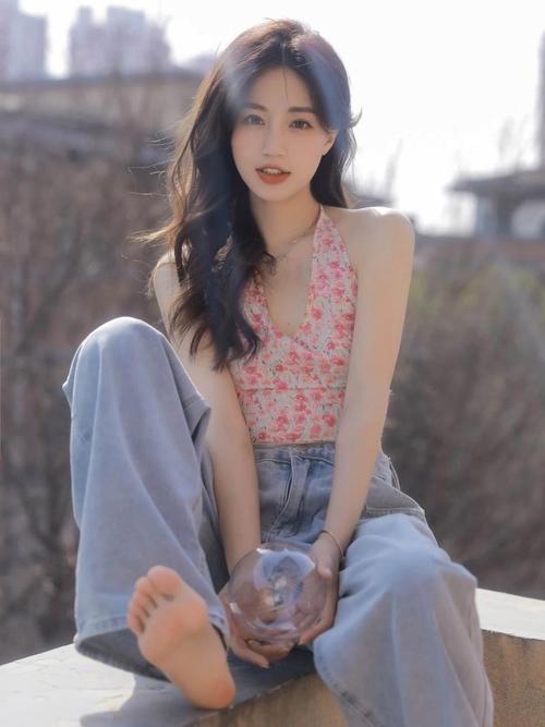 成人影院男热的相关介绍